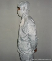 二分体洁净服，帽与衣相连，裤子单独